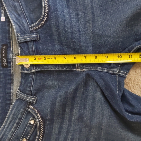 Lee Platinum Label Midrise Fit barely bootcut women's Jeans Jewel embellishments - Picture 7 of 8